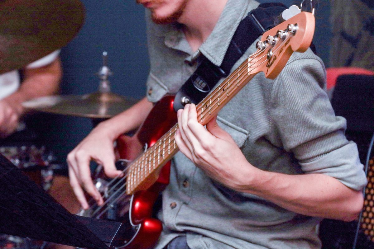 Michael Gedden (bass guitar) plays jazz in the back of The Contrary in Des Moines, Iowa on Sunday, September 21, 2025.